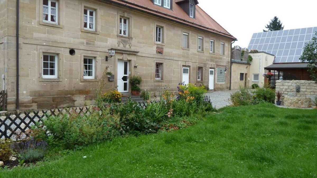 Himmelkron Apartment | Nice apartment in Himmelkron