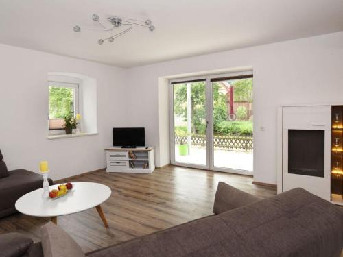 Himmelkron Apartment | Nice apartment in Himmelkron