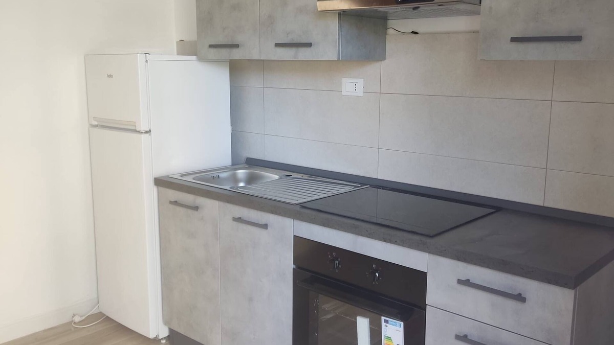 Punta Marina Apartment | Nice apartment in small villa with large garden near the sea