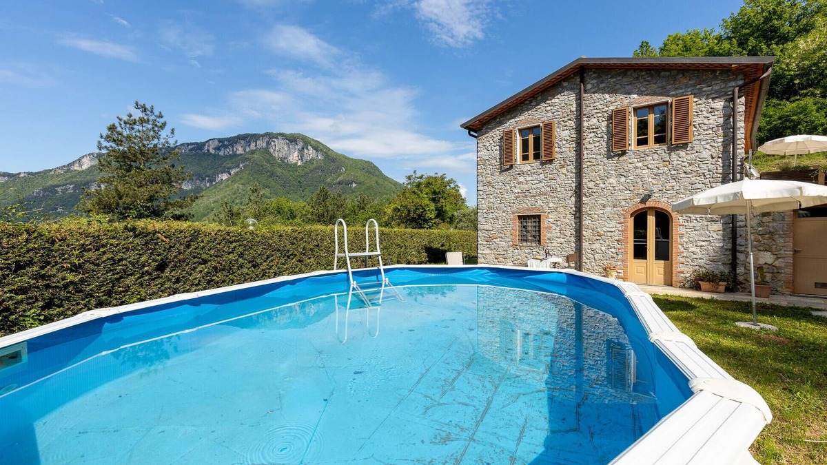 Borgo a Mozzano Apartment | Nice apartment in Borgo a Mozzano