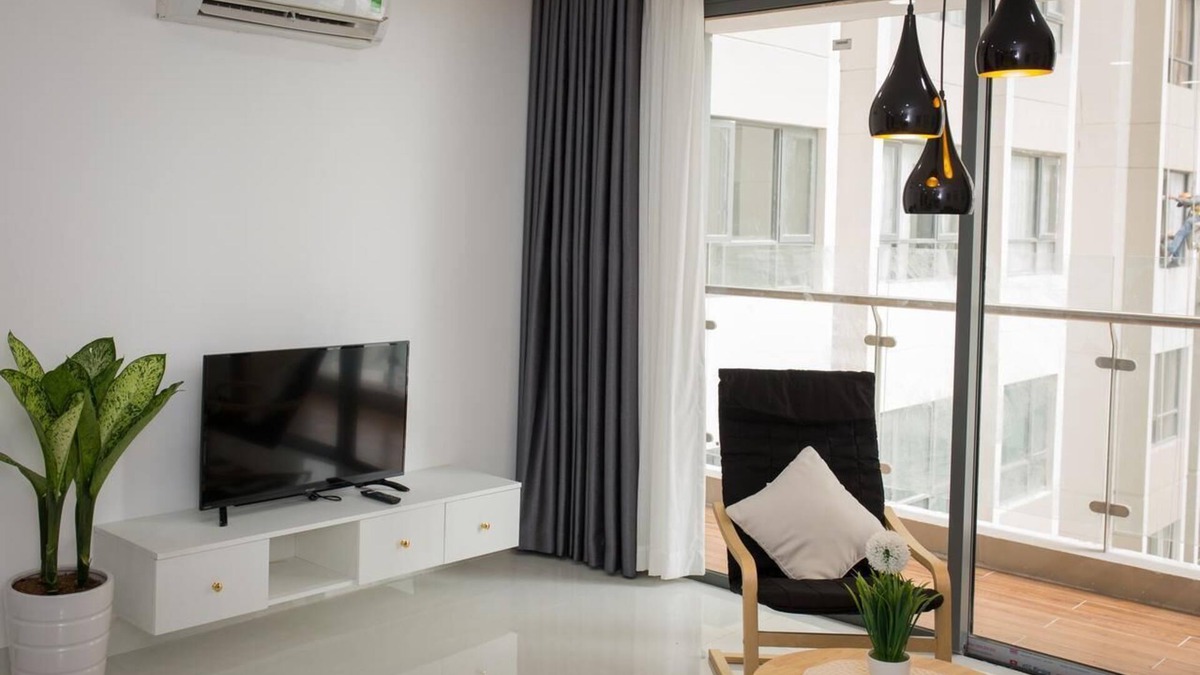 District 4 House | Nice Apartment at GoldView
