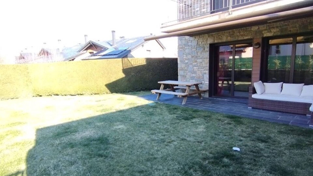 Bourg-Madame Apartment | Nice apartment with large garden