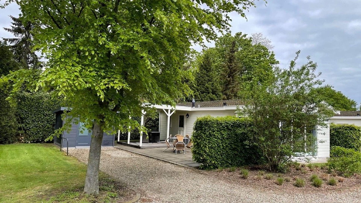 Elst Ski Chalet | Nice chalet, covered terrace and in nature reserve