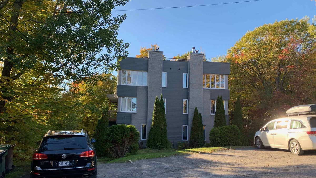 Sainte-Ann-des-Lacs Condo | Nice Condo close to Saint-Sauveur