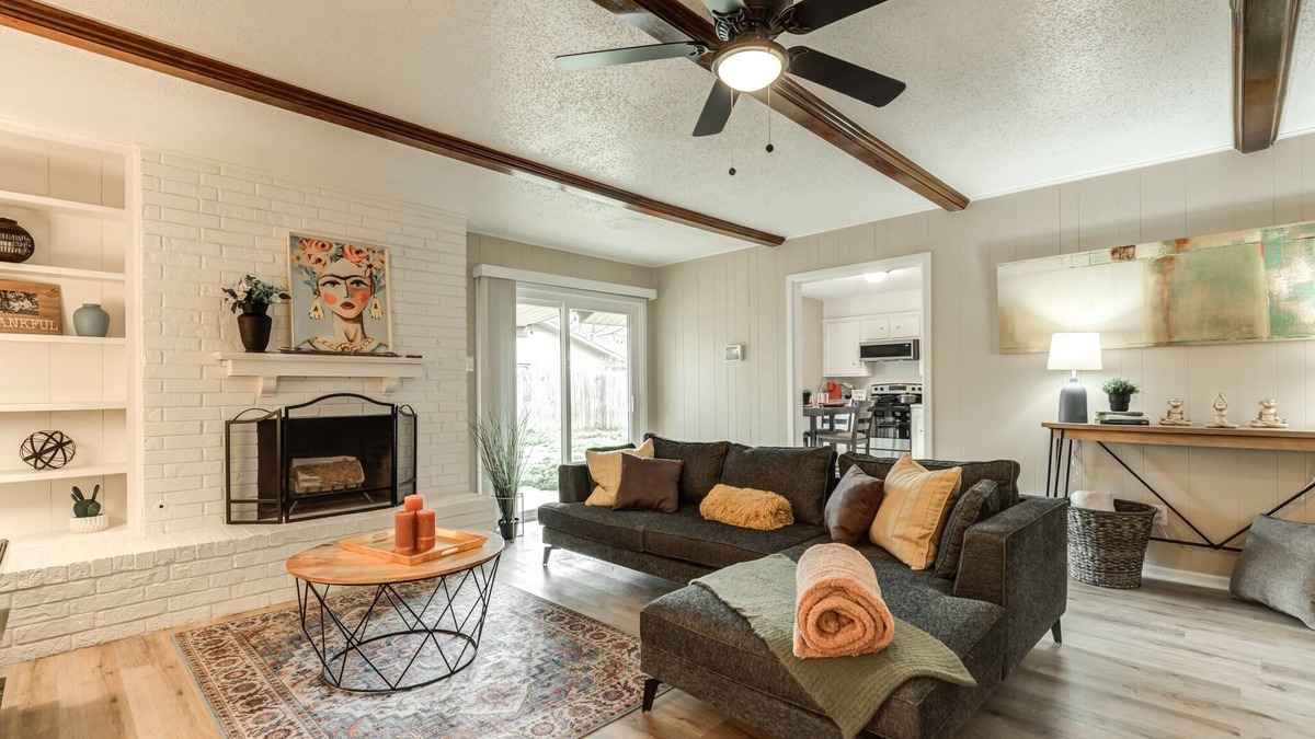 Bowie House | Nice & Cozy, Fire Place, Patio near TTU