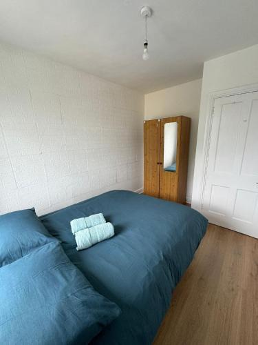 Glasnevin House | Nice Double Room at 2 Iveragh Rd-8