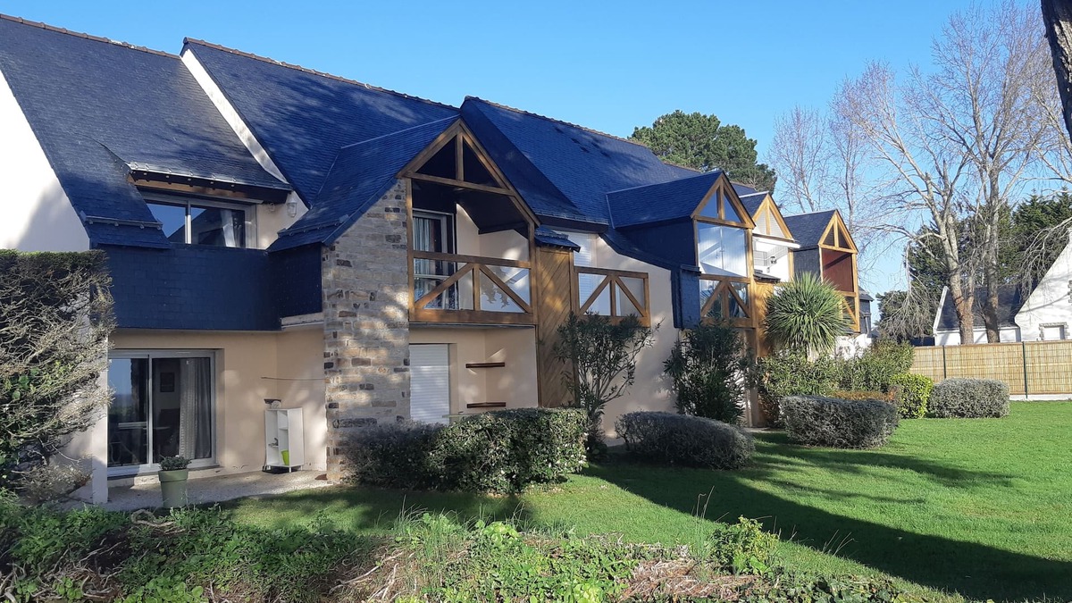 Saint-Jacques Apartment | Nice duplex 30 meters from the sea direct access to the beach
