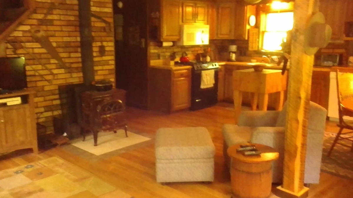 Inlet Cabin | NICE FULLY FURNISHED QUIET ADIRONDACK CAMP "UNCAS ROAD CABIN IN THE FOREST"