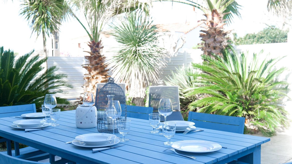 Chateau-d'Olonne Ski Chalet | Nice holiday home in La Pironnière near the wild coast