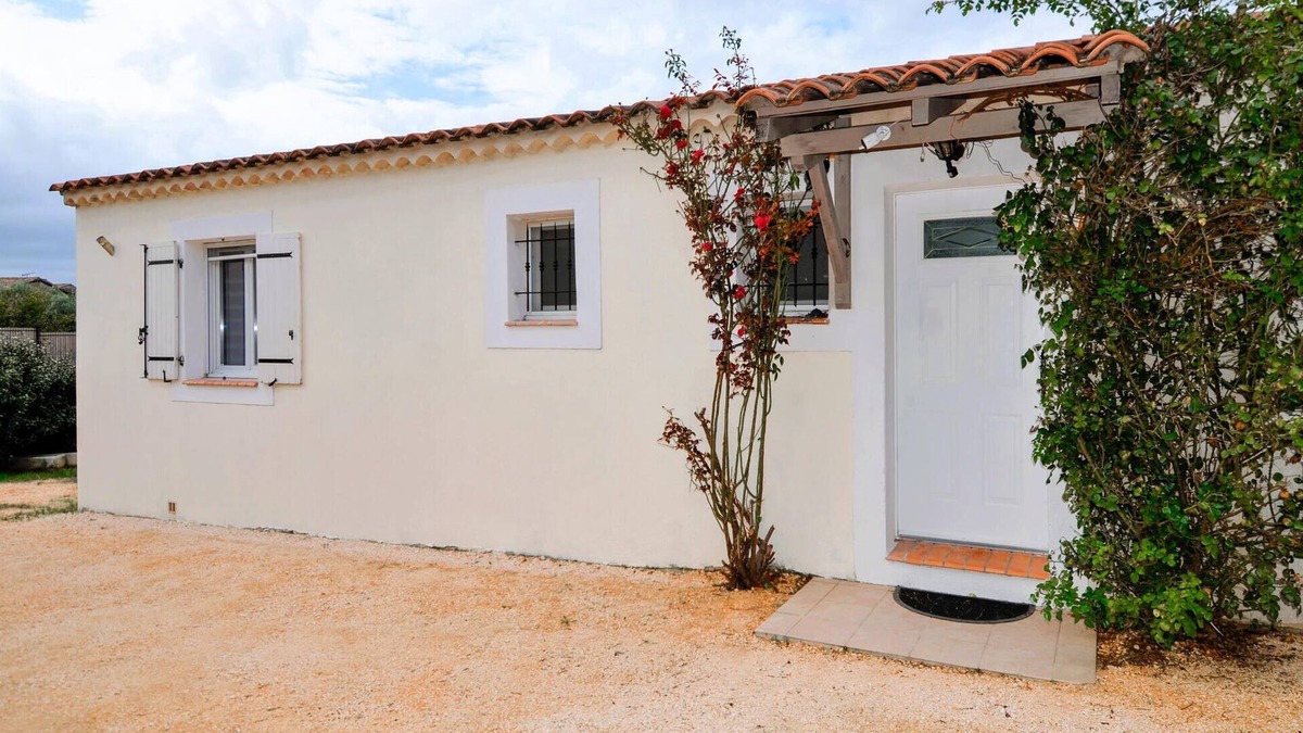 La Capelle-et-Masmolene House | Nice home in La Capelle-et-Masmolèn