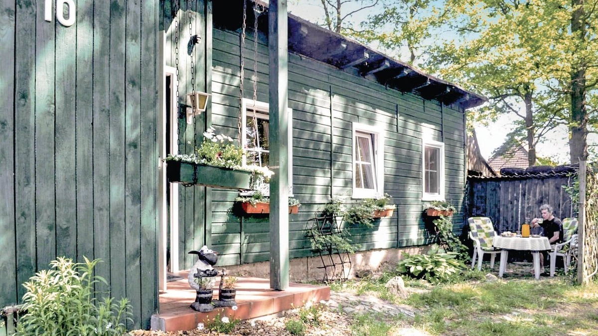 Behringen House | Nice home in Bispingen with kitchen