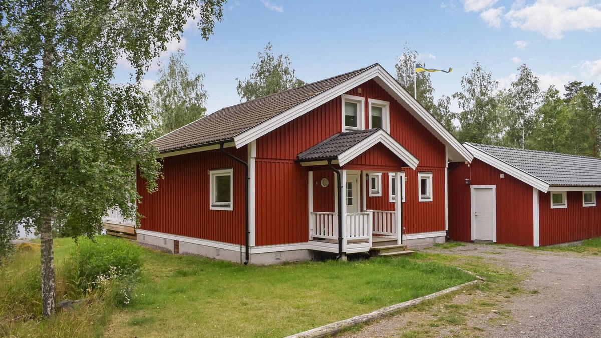Froseke House | Nice home in Fröseke with sauna