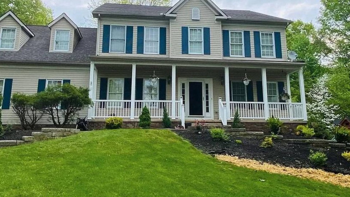 Hudson House | Nice Home in Hudson