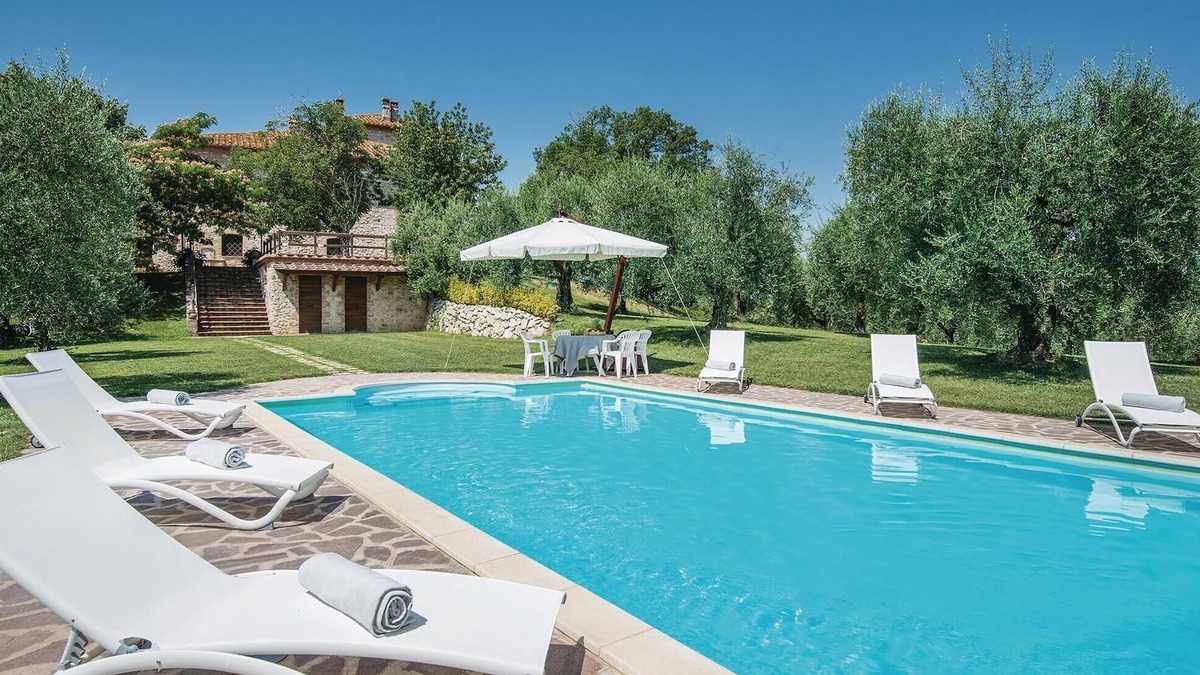 Avigliano Umbrio House | Nice home in Avigliano Umbro TR