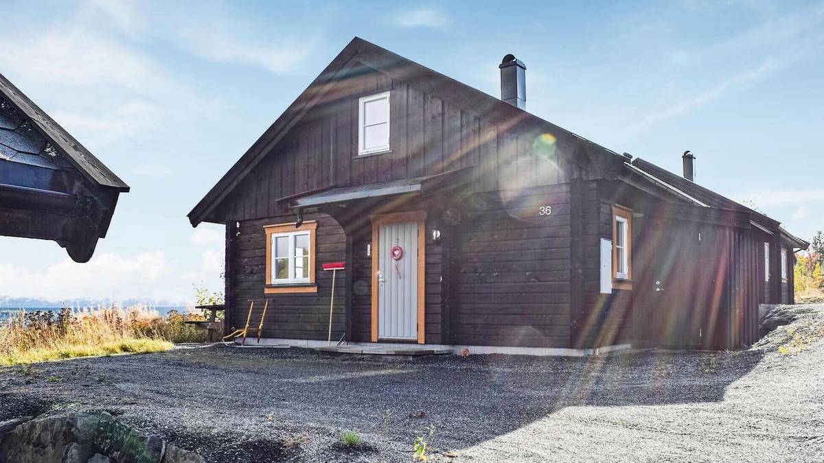 Kongsberg House | Nice home in Kongsberg with sauna