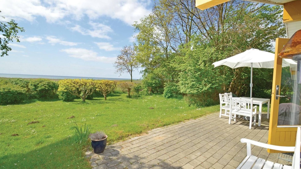 Nysted House | Nice home in Nysted with house sea view