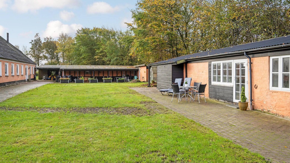 Outrup House | Nice home in Outrup with kitchen