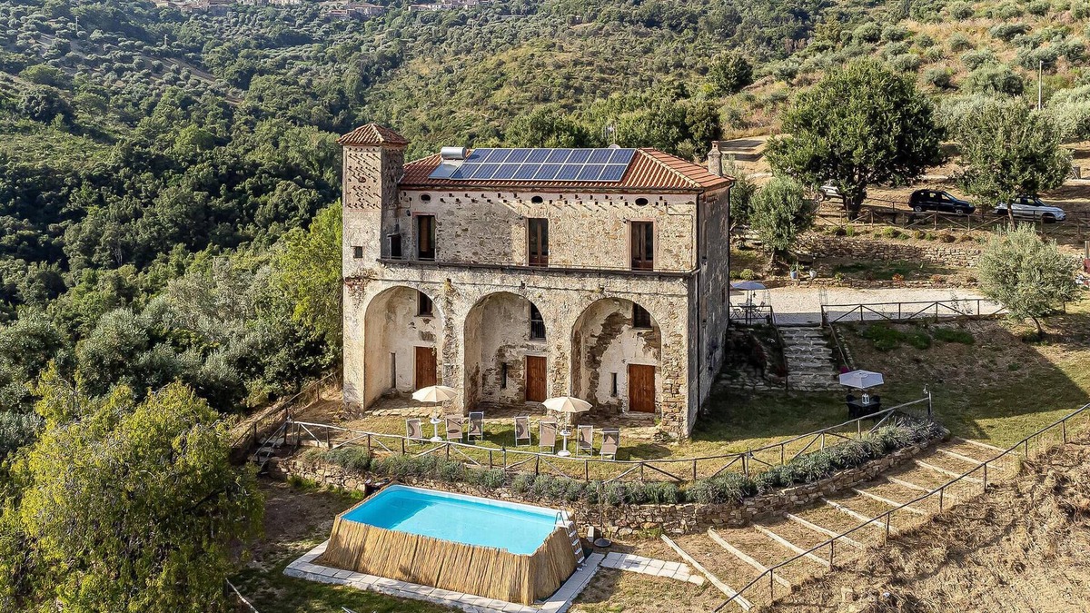 Ogliastro Cilento House | Nice home in Prignano Cilento with WiFi