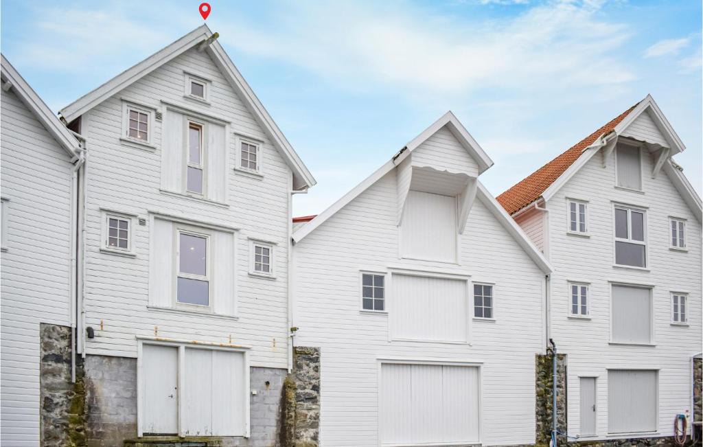 Sandve House | Nice Home In Sandve With House Sea View
