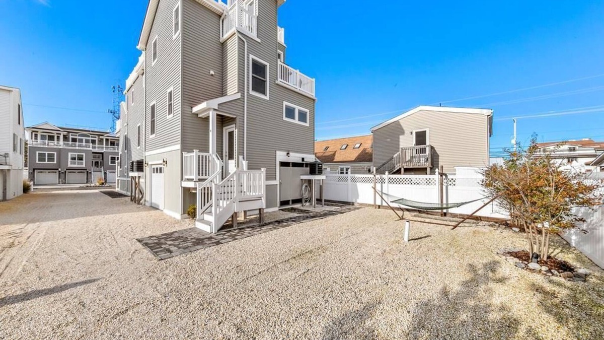 Beach Haven Gardens House | Nice home in Spray Beach with 3 Bedrooms, Internet and WiFi