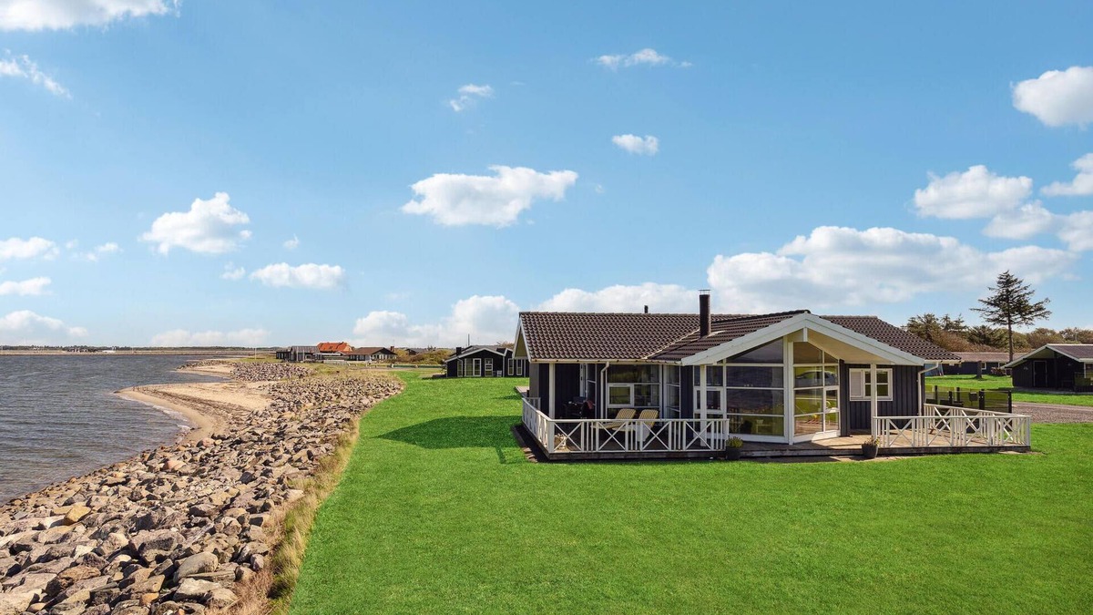 Vinderup House | Nice home in Vinderup