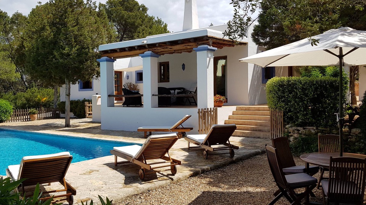 Santa Eulalia del Rio House | Nice house in Ibiza in natural surroundings, WIFI, bbc, pool, eco-friendly