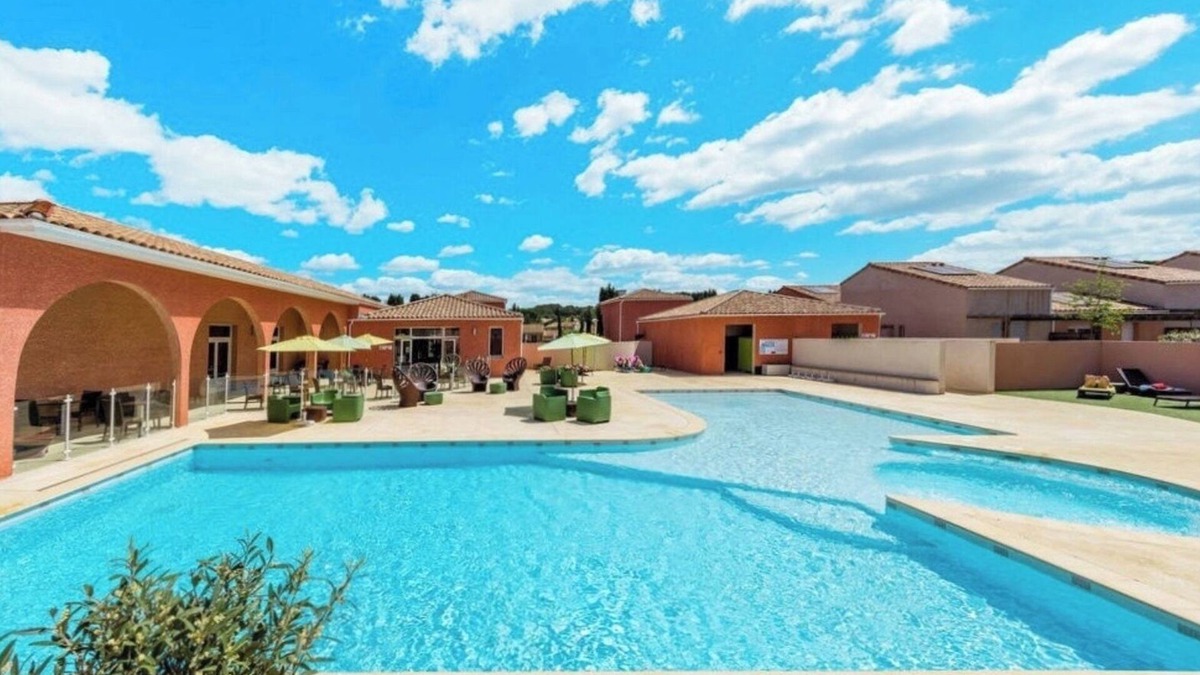 Saint-Christol House | Nice house with swimming pool
