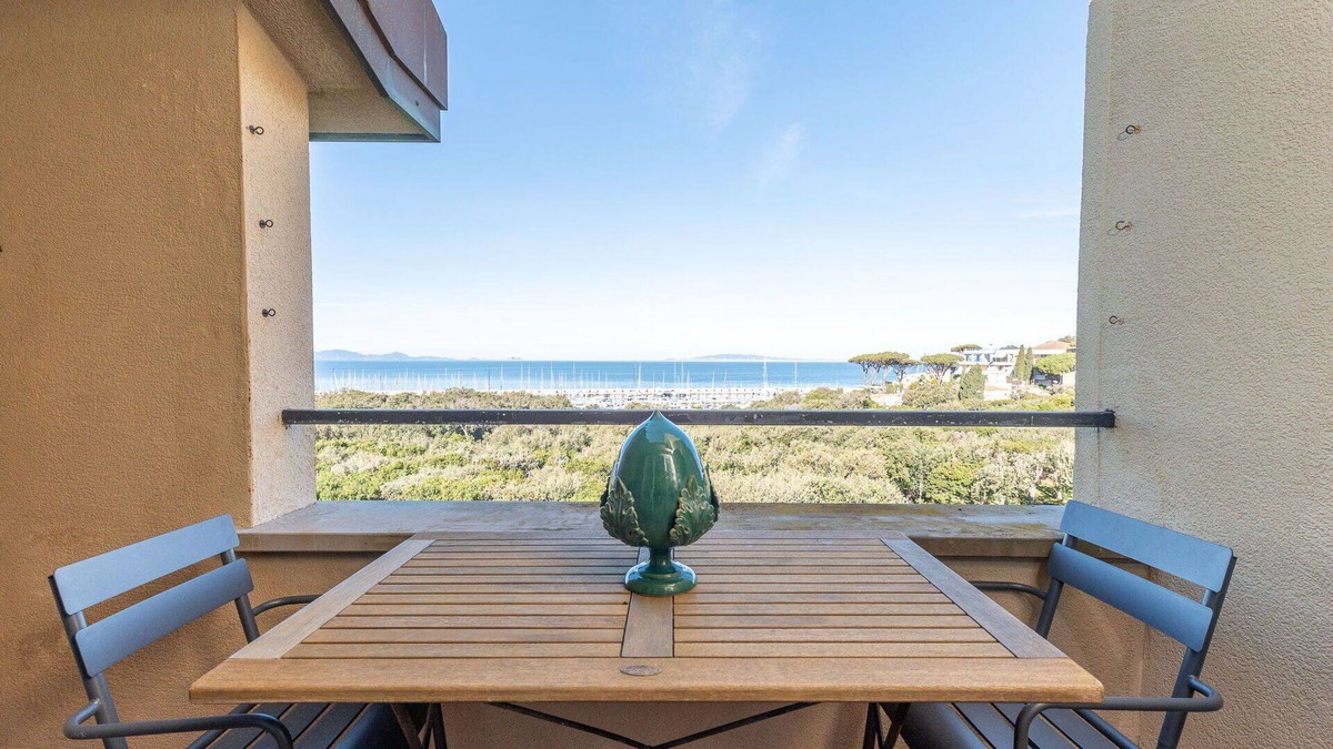 Punta Ala Apartment | Nice apartment for 4 guests with A/C, WIFI, TV, terrace, pets allowed and parking