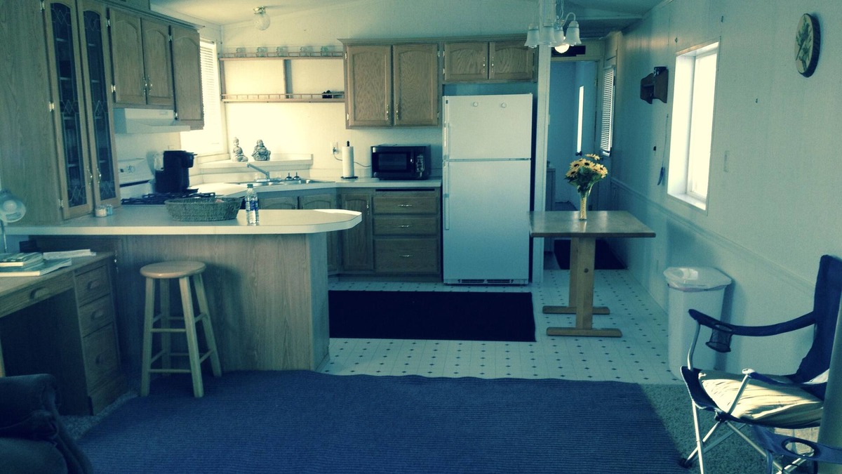 Emery County House | NICE MOBILE HOME NEAR SAN RAFAEL SWELL/LOCATED ON A PRIVATE RANCH