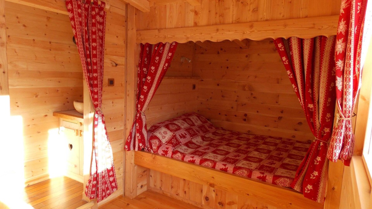 Les Claux Apartment | Nice mountain style apartment for 4 people 40m² VARS