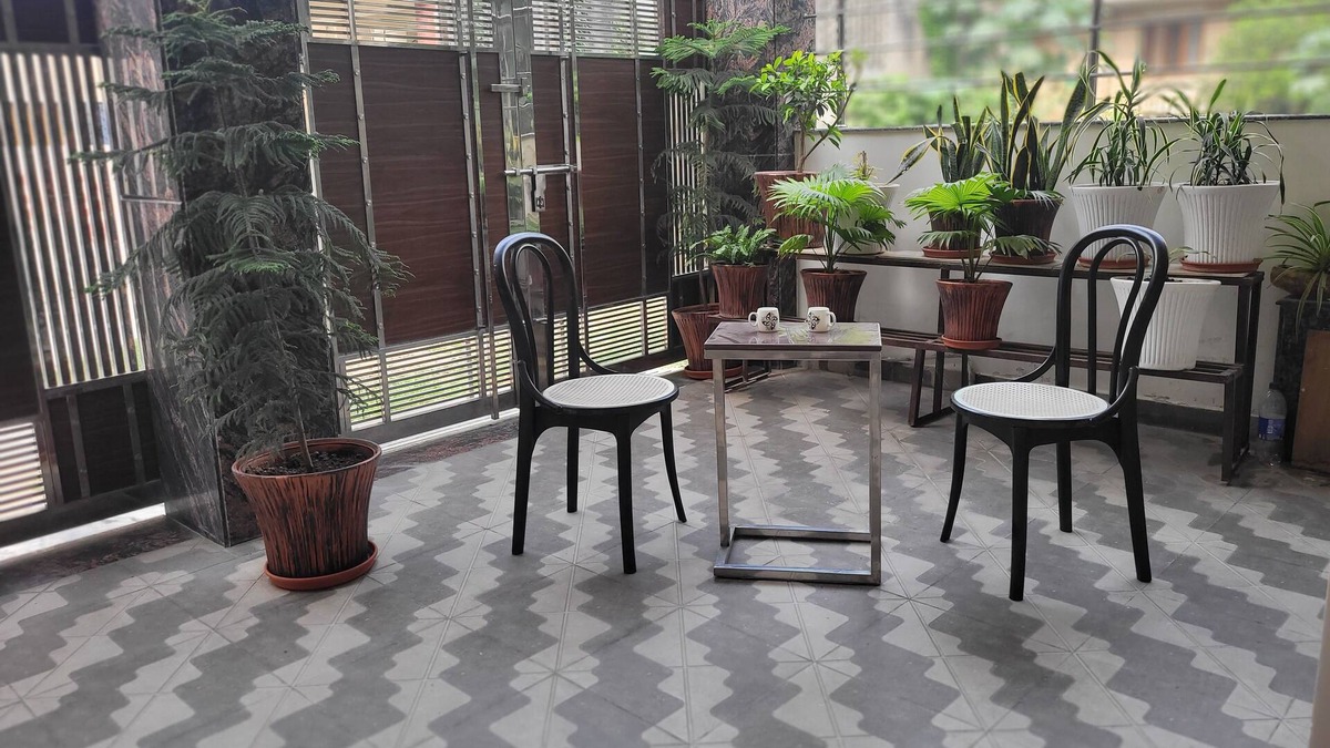 Civil Lines House | Nice place to spend time and soak in the local culture and cuisine