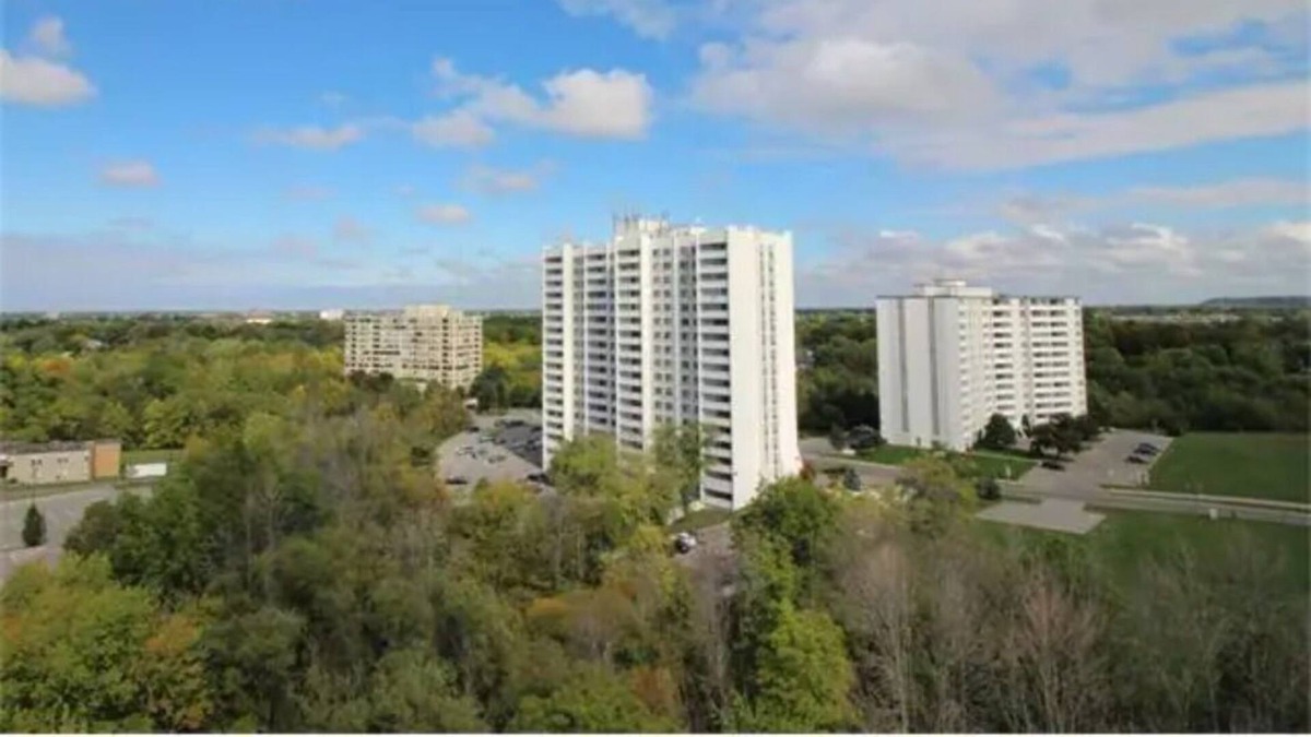 Glenridge Apartment | Nice private one bed room large apartment in Niagara