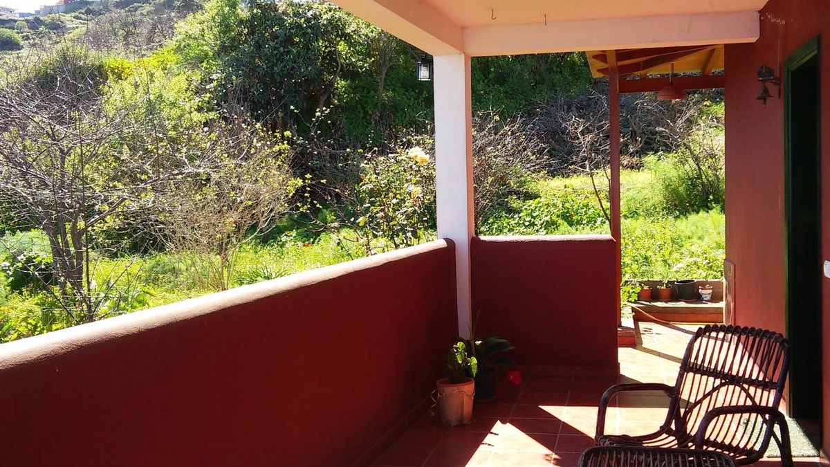 San Juan de la Rambla Ski Chalet | Nice, quiet vacation rental home, 3 bedr. views over the sea + mountains, Wifi