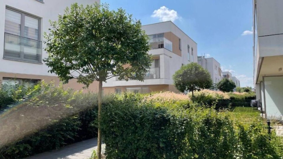 Ursynow Apartment | Nice quiet apartment close to the airport on an intimate estate, family friendly