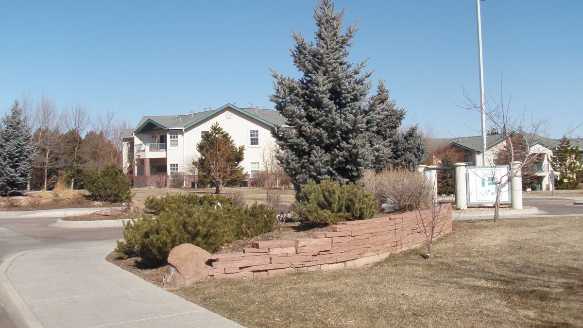 Frasier Meadows Condo | Nice, quiet ground floor apartment; Exquisite mountain views