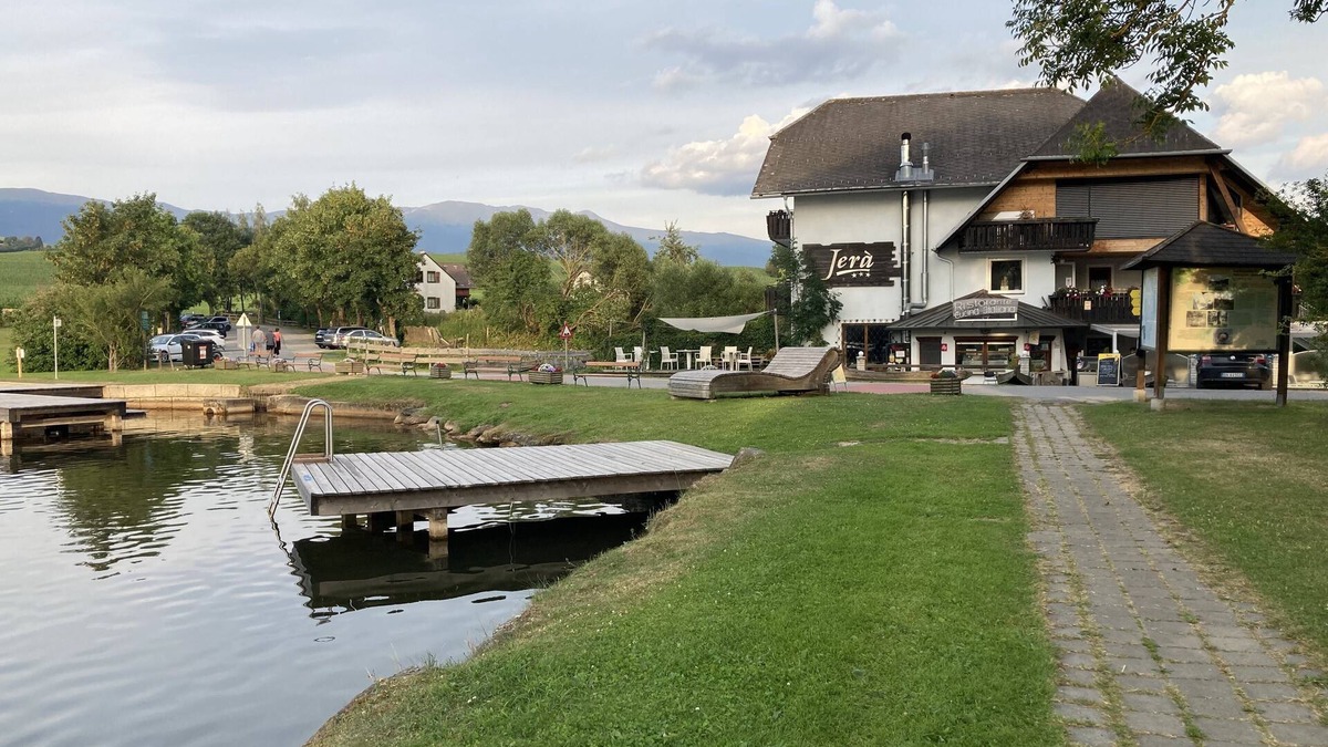 Mariahof Hotel | Nice room by the Lake