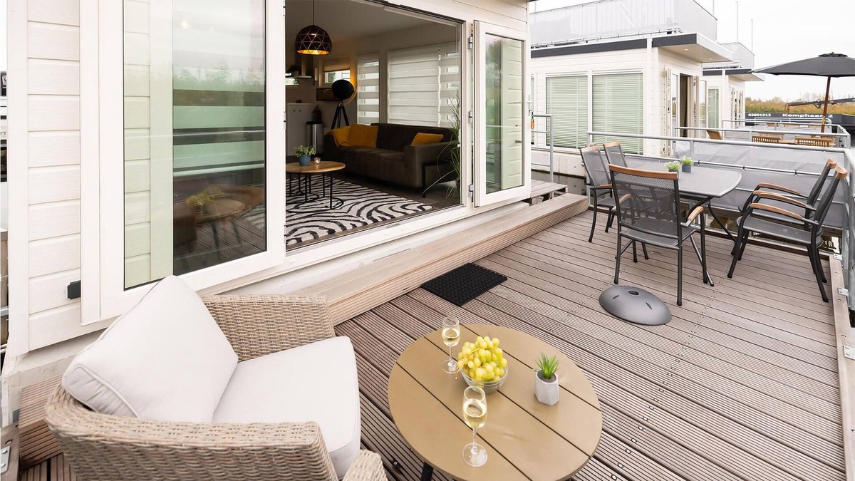 Municipality of Aalsmeer Boat Rental | Nice Ship/boat in Aalsmeer With 2 Bedrooms and Wifi