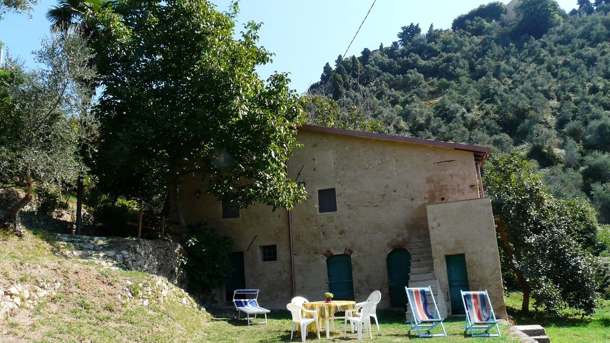Santa Lucia House | Nice small house with garden and breath-taking view over the Versilia Coast