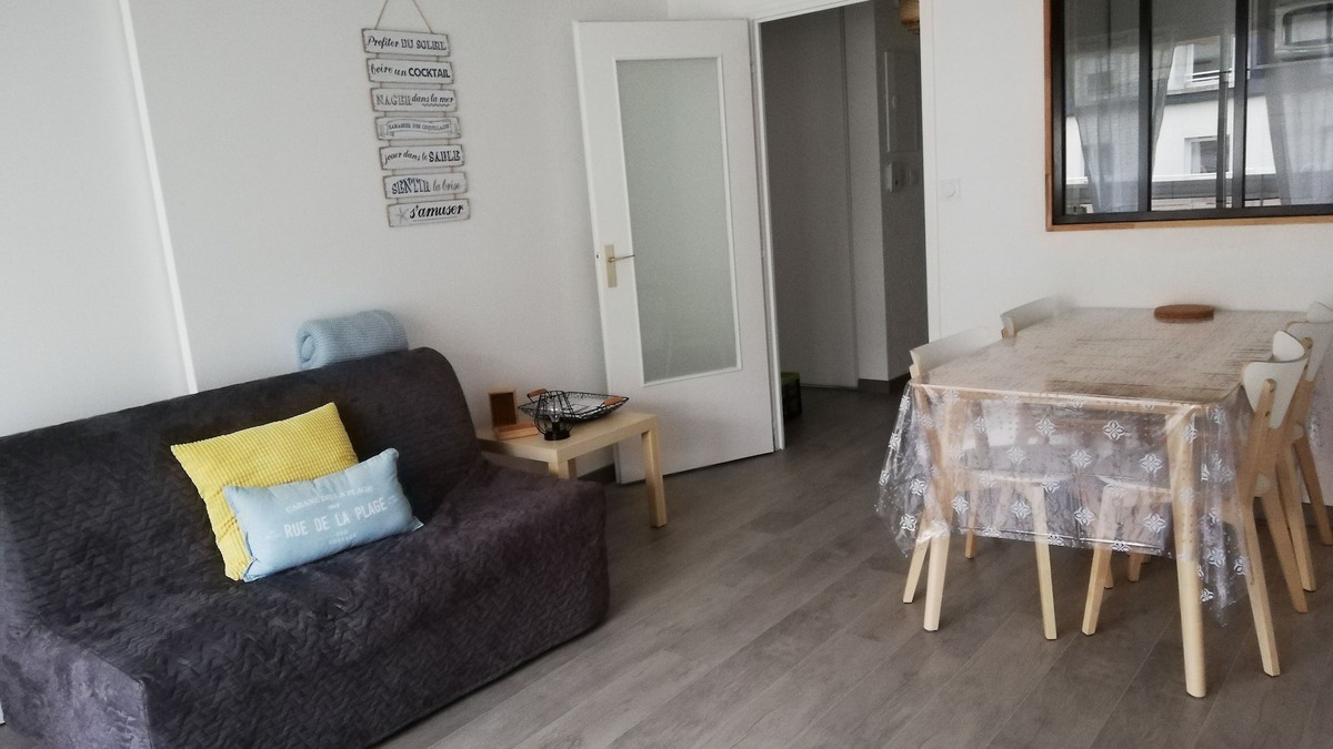Royan Apartment | Nice T2 beach and walk market!