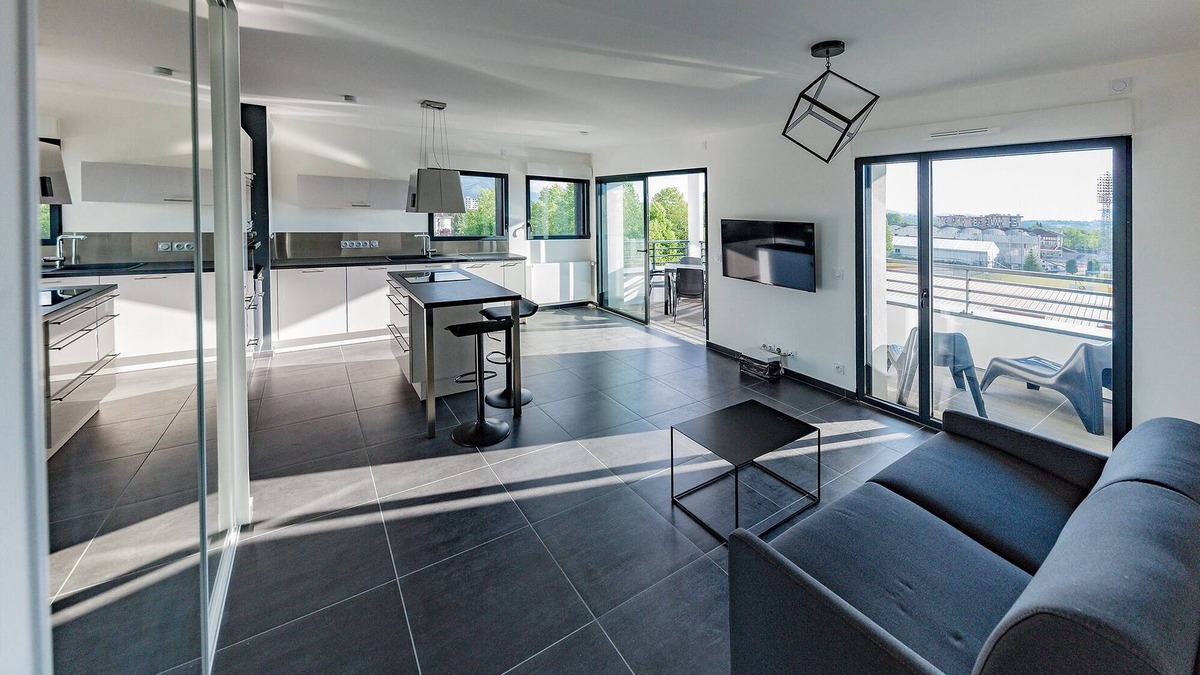 Annecy Apartment | Nice view, quiet 2 rooms new, free parking