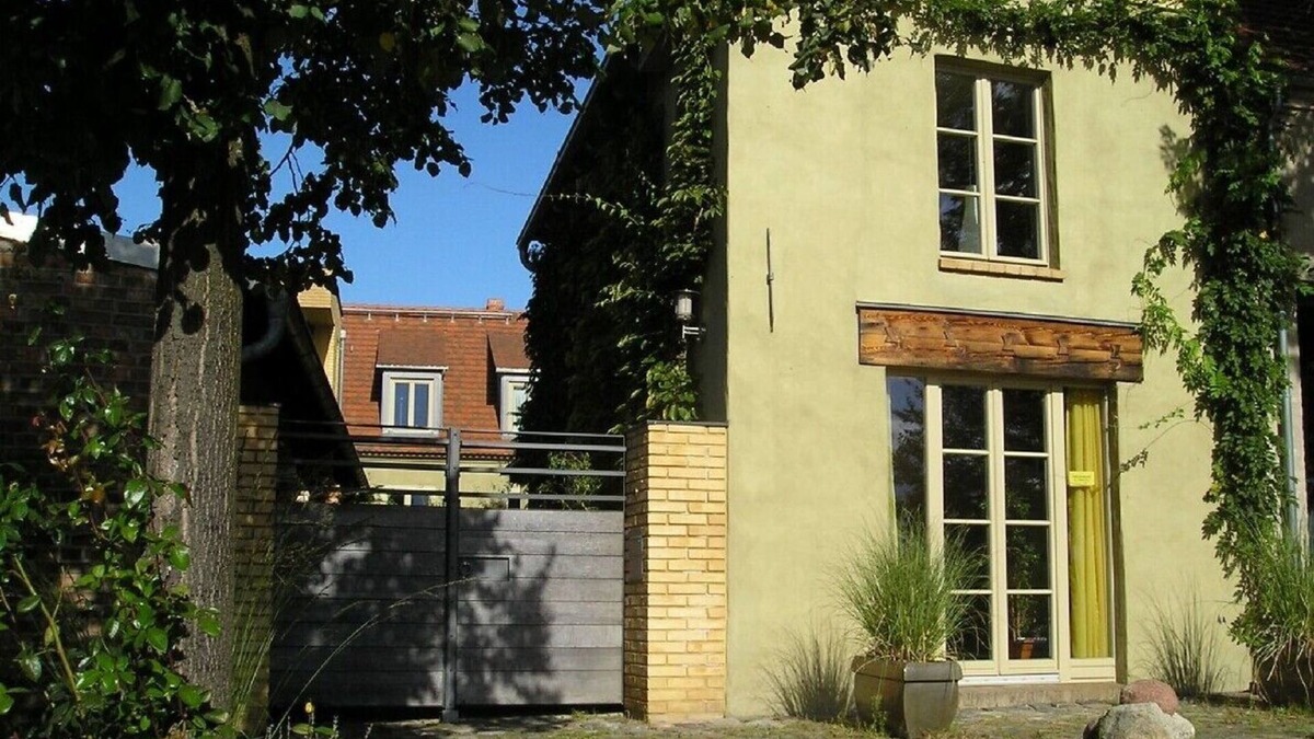 Werder House | Nice view, winter garden, on the historical island Werder