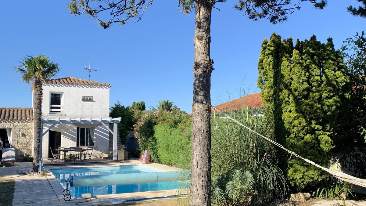La Bree-les-Bains House | Nice villa in la Bree les bains for 8 people with swimming pool, 300 m from the beach