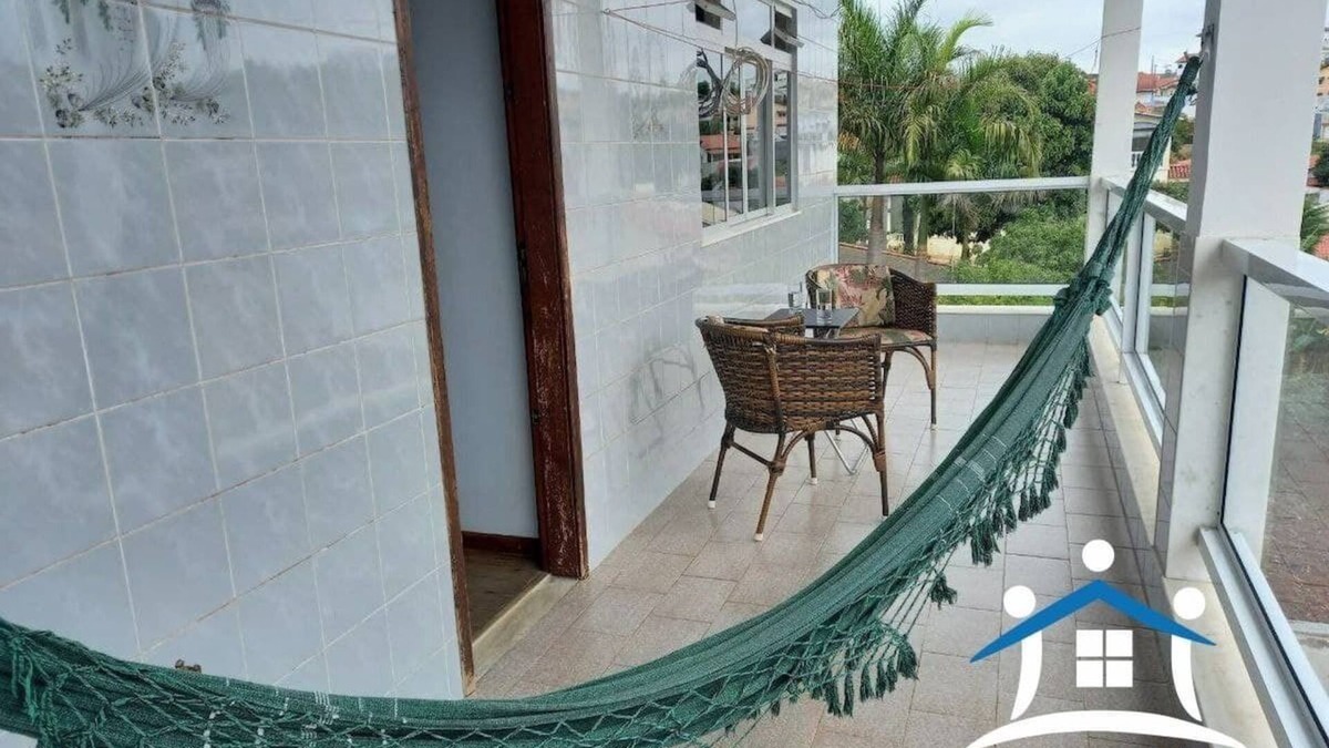 Sao Lourenco House | Nice whole house with parking included.