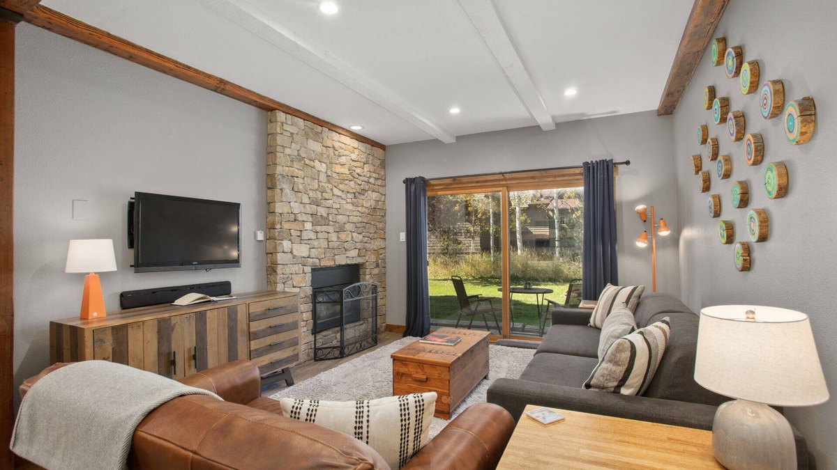 Steamboat Springs Condo | Nicely Updated, Private Washer/Dryer, Outdoor Pool and Hot Tub, Free Bus Route