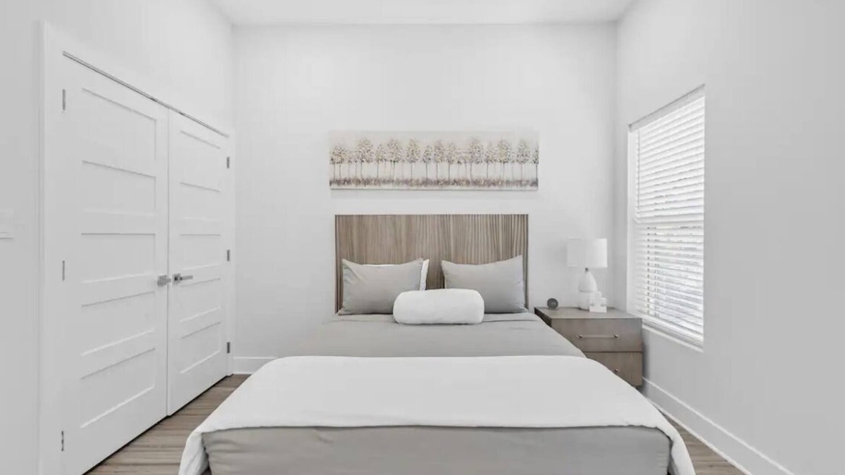 Oak Lawn House | Niché In Dallas- within minutes of all Downtown Dallas desires💎