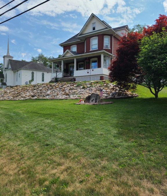 Hyner House | Nick's Nest in North Bend