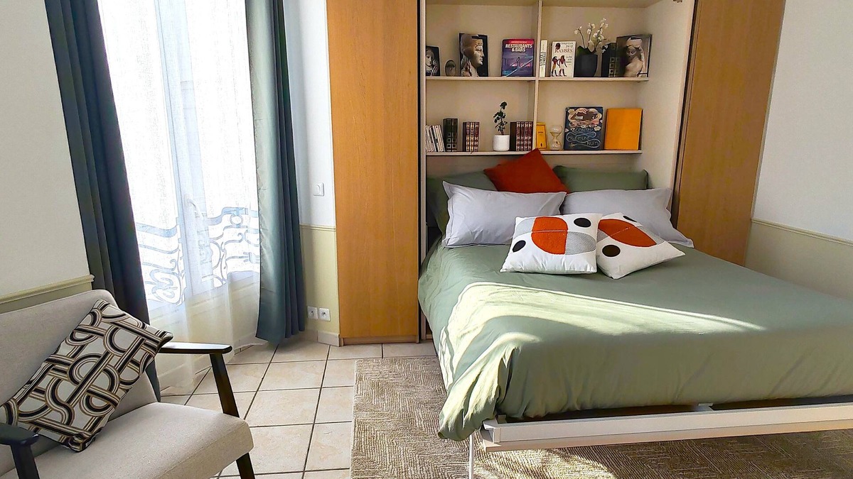 Hopital Saint-Louis Apartment | Nid Douillet et Lumineux