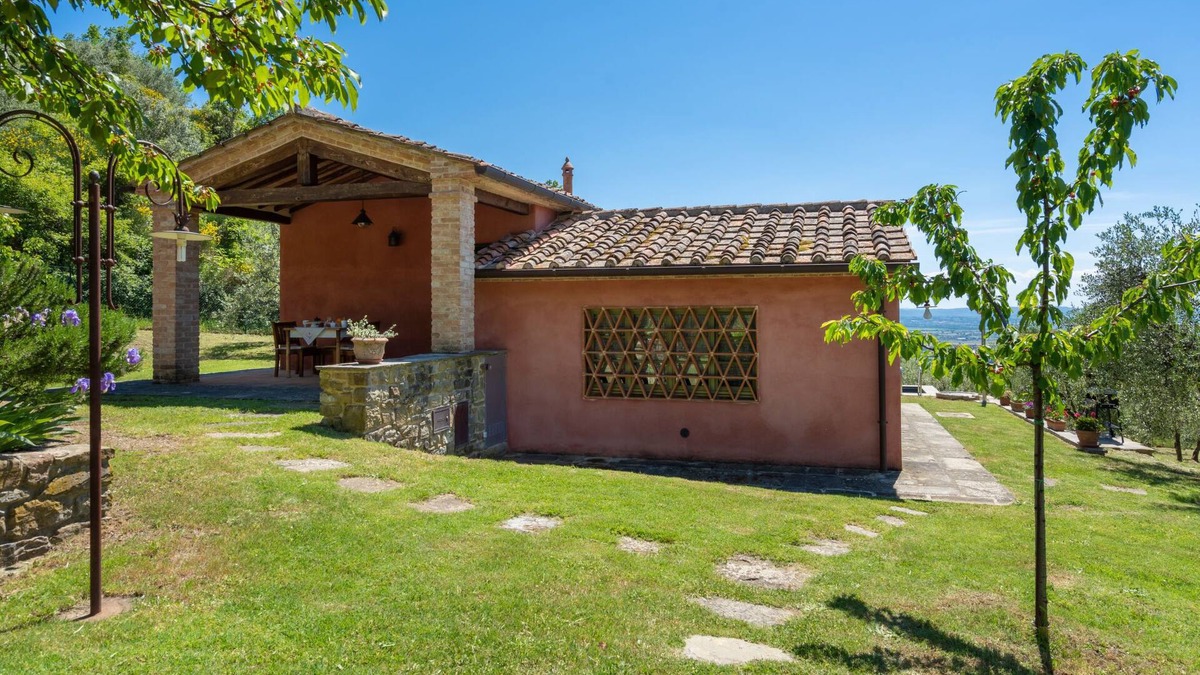 Castiglion Fiorentino House | Nido del Sorbino by Interhome