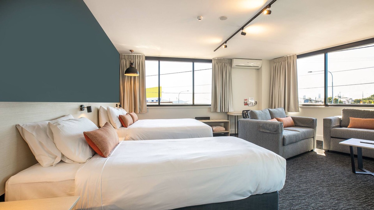 Annerley Hotel | Nightcap at Chardons Corner Hotel