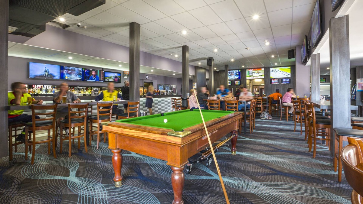 Fairfield Heights Hotel | Nightcap at Fairfield